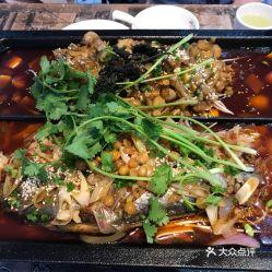 牛蛙爱上鱼爆料视频,一场跨越物种的浪漫邂逅  第1张